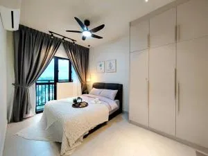 Maxim Majestic 3BR Connaught MRT - Kampong Sungai Midah