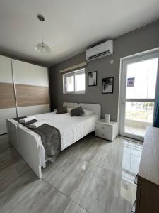 F3 Modern and Bright Apartment in Malta