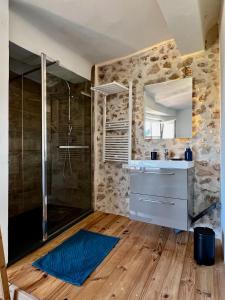Appartements Charmante Maison de village au coeur de la Provence Verte : photos des chambres