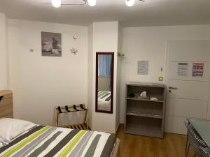 B&B / Chambres d'hotes Chambre d'hotes Au Coeur De NancyB&B : photos des chambres