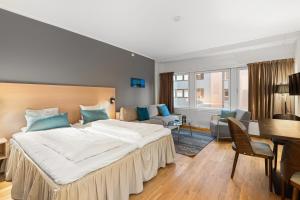 Superior Double Room room in Enter City Hotel
