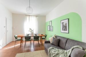 Lucrezia Apartments - Pavia City - by HOST4U