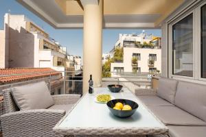 Prime central location Athens, Big Balcony