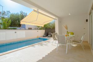 Villa Dolce Vita in Istrien,Barbariga - by Istrabook