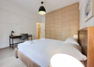 Marnis Spacious 105 sqm apt in Athens