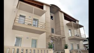 Raches Beach Studios, Апартаменты - Rákhai