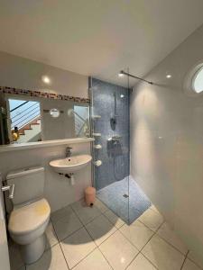 Maisons de vacances Charmante maison les pieds dans l'eau : photos des chambres