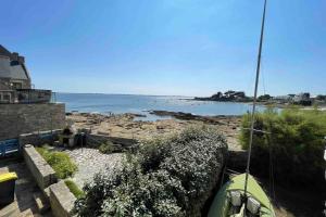 Maisons de vacances Charmante maison les pieds dans l'eau : photos des chambres