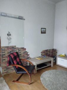 Family Stay in Lviv (2 Rooms + Kitchen)
