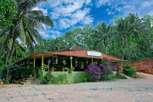 CoffeeINN Homestay - Water Activities, Jeep Ride, Home Food