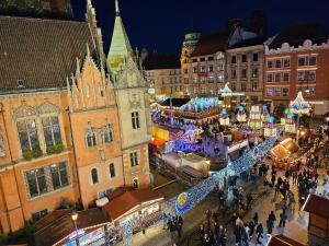 Rynek Market Square Wroclove Tectum Apartments z widokiem na Rynek