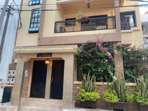 Residence Adja Binta Kane Sour