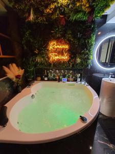 Le Quai Amiénois - Romance Tropicale - SPA Romantique