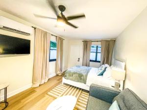 Bougainvilla Seaside Suites