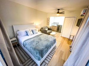 Bougainvilla Seaside Suites