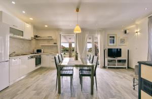 Traumhafte Strandfinca mit eigenem Zugang zum Strand und Klima, WLAN, BBQ