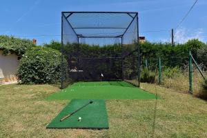 Einzigartige Villa nur 1 km bis zum Strand mit privatem Pool, BBQ, Klima, WLAN