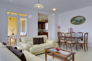 Neue Ferienwohnung mit Parkplatz, Klima in einer ruhigen Lage von Pula