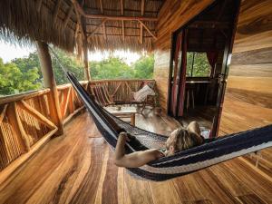 Casa La Aventura Guasacate - Popoyo