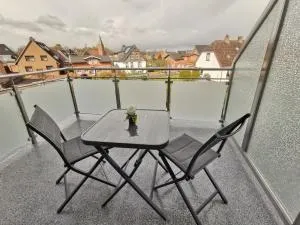 Obj. 45* kleine, moderne FeWO 2 Pers. - nur 300 m zum Strand, W-LAN, Balkon - Häven