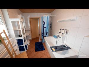 NEU! Ferienhaus am grünen Kamp
