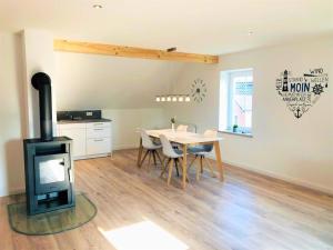 NEU! Moderne FeWo Ostseebrise Fehmarn