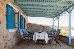 Ergina Summer Resort Antiparos Greece