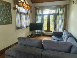 GreenHeart Villa- Top Floor, Specious 3BR-1BR AC - Hot W, Peace in Greenary & Fresh Air -Travel Awards 2025