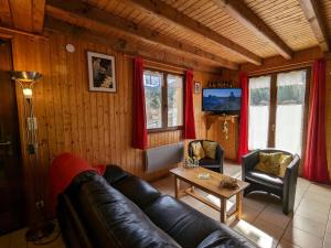 Chalet spacieux à Rochesson, près de Gérardmer, avec garage, cheminée, WIFI et équipements complets - FR-1-589-167
