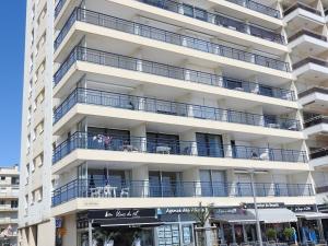 Appartements Appartement Les Sables-d'Olonne, 3 pieces, 6 personnes - FR-1-92-644 : photos des chambres