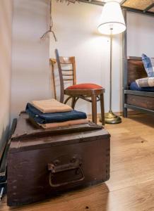 Folkloric loft - Ulita Romaneasca (brown)