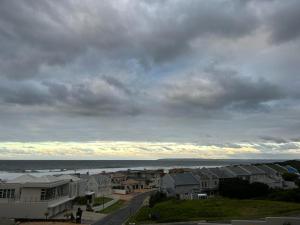 Spacious Beach Breakaway