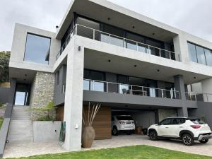 Spacious Beach Breakaway