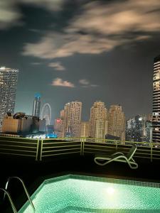 Luxe 1 Bedroom Apartment Near DMCC Metro & JBR Beach