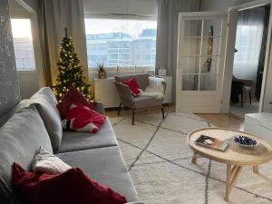 Peaceful City Centre Apartment (2 Bdr)