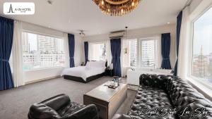 A In Hotel Riverside