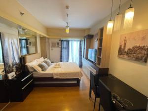 Modern and Cozy Condo in 8Adriatico near PGH, SLMEC and US Embassy