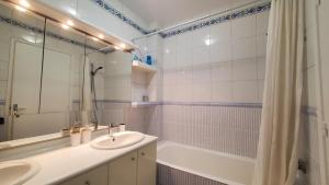 Appartements Bd du Lycee-Rue d'Issy : photos des chambres