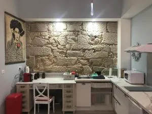 L'Apothicaire, centre historique, climatisation, fibre, ESS, rez-de-chaussée, BedinShop - 布尔德佩阿日