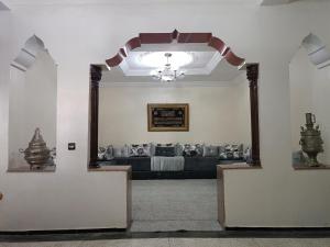 Maison spacieuse avec jardin et parking