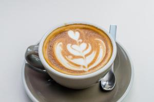 Tiya House Rooms & Cafe