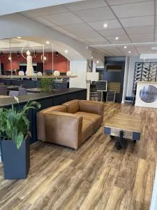 Hotel The Originals Romans-sur-Isère Le Clos des Tanneurs - 伊泽尔河畔的罗曼