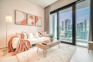Address JBR Marina Views, Address Beach Resort Residence, Dubai Marina - Mint Stay