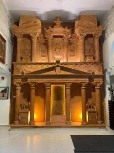 中心艺术酒店 - 马达巴