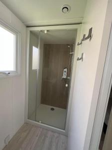 Campings Mobil Home 2CH Bien Equipe Valras-Plage : photos des chambres