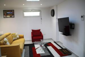 Appartement moderne & chaleureux près de La Défense