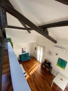 La Casa di Giulia, spazioso loft su due livelli a 10 minuti di macchina dal centro