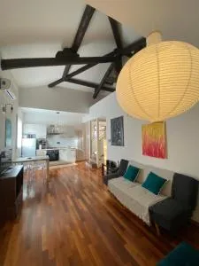 La Casa di Giulia, spazioso loft su due livelli a 10 minuti di macchina dal centro - Tre Madonne