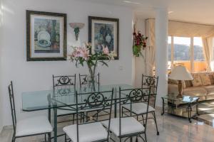 3 Bedrooms & Terrace, swimming pool - Portón 7