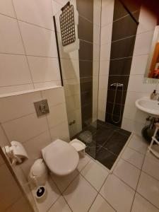 Apartments and rooms Niki 2